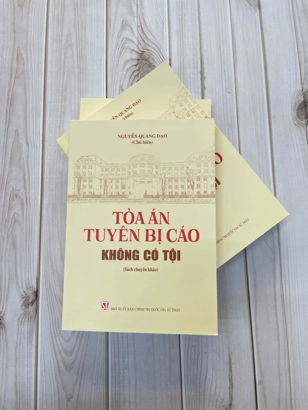 Tòa án tuyên bị cáo không có tội (Sách chuyên khảo)