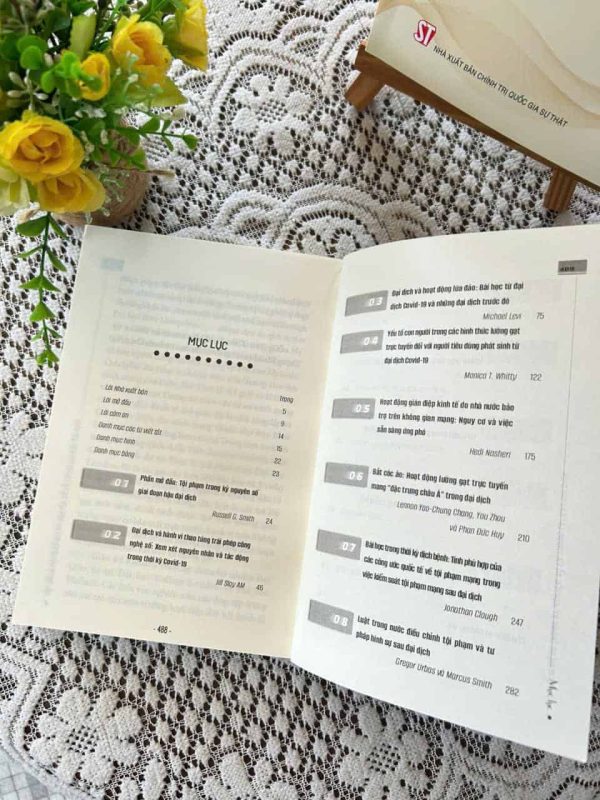Tội phạm mạng trong kỷ nguyên số và tương lai hậu đại dịch (sách tham khảo)